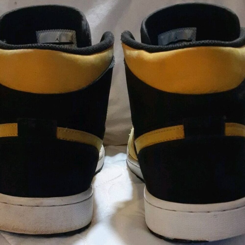Size 12 - Air Jordan 1 Retro Mid Reverse New Love - Picture 4 of 12